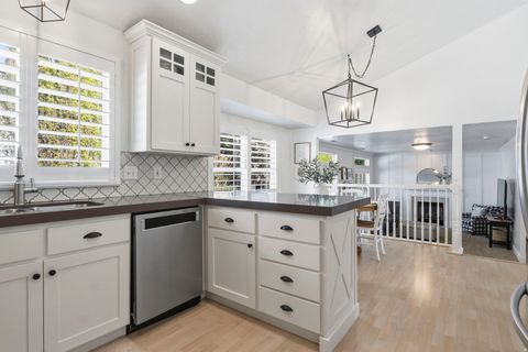 Tiny photo for 1215 S CAVE HOLLOW LN E, Farmington, UT 84025 (MLS # 2154084)