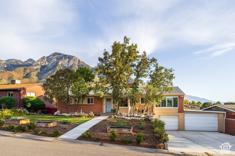 Photo of 3000 E MORGAN DR S, Holladay, UT 84124 (MLS # 2189950)