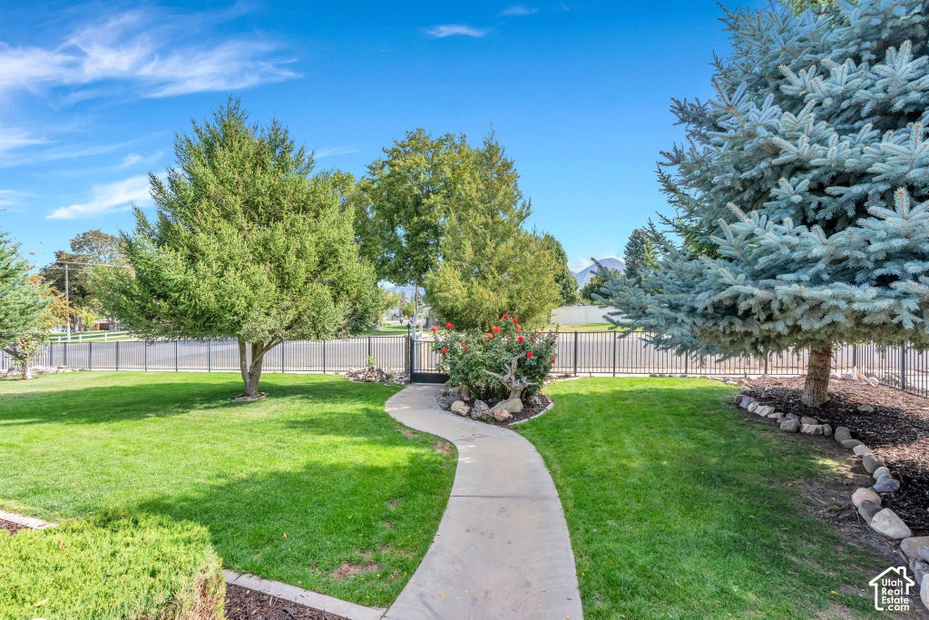 Photo of 328 S 700 E, Payson, UT 84651 (MLS # 2191967)