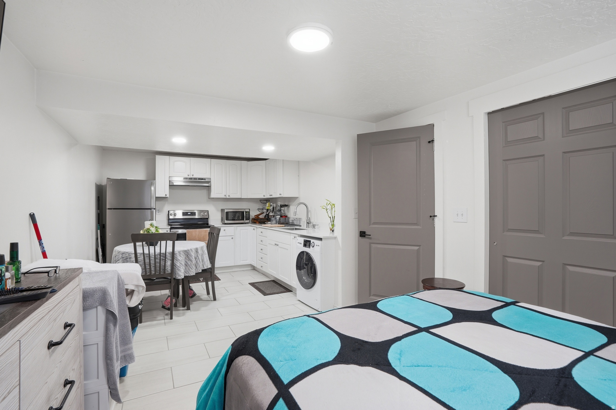 SOUTHTHERN ACRES - Residential