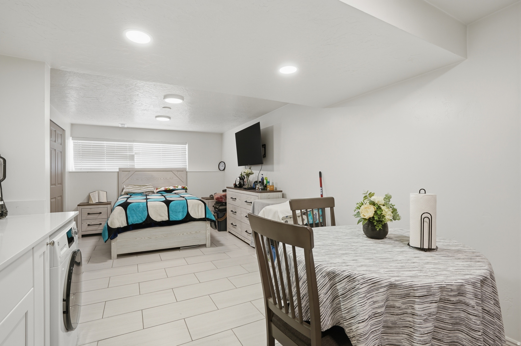 SOUTHTHERN ACRES - Residential