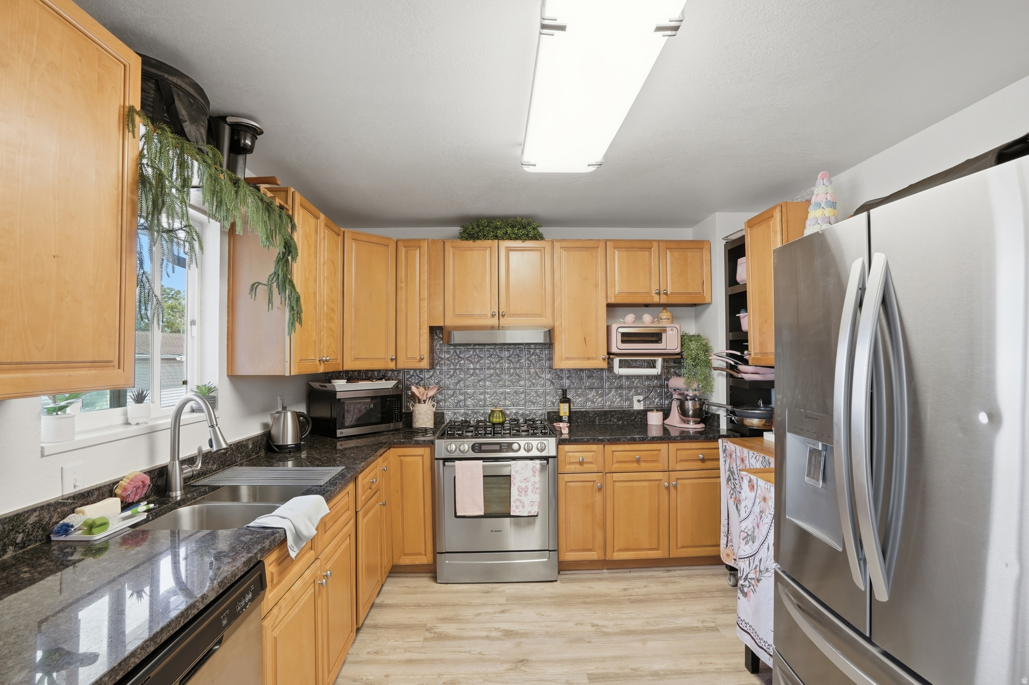 SOUTHTHERN ACRES - Residential