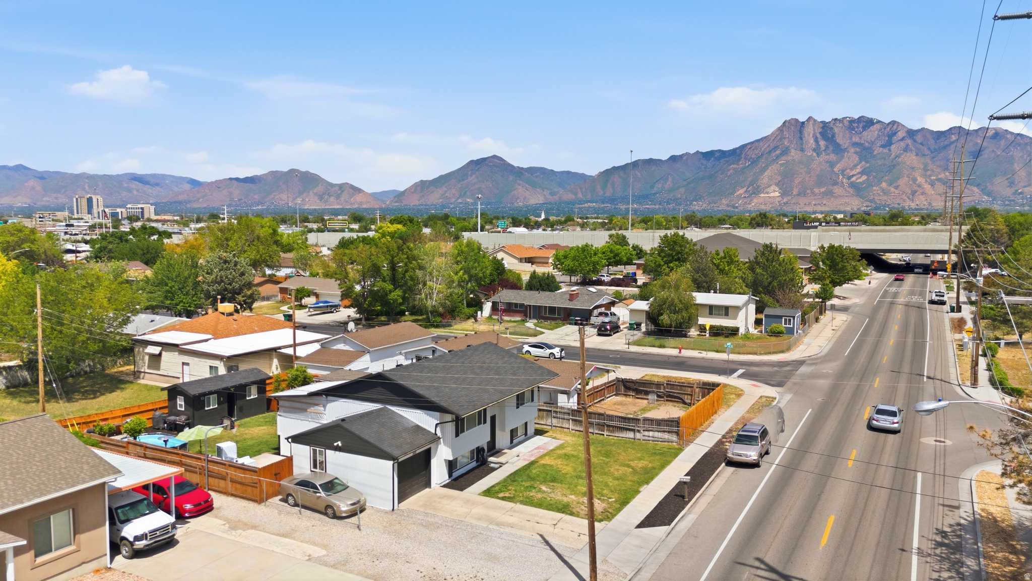SOUTHTHERN ACRES - Residential