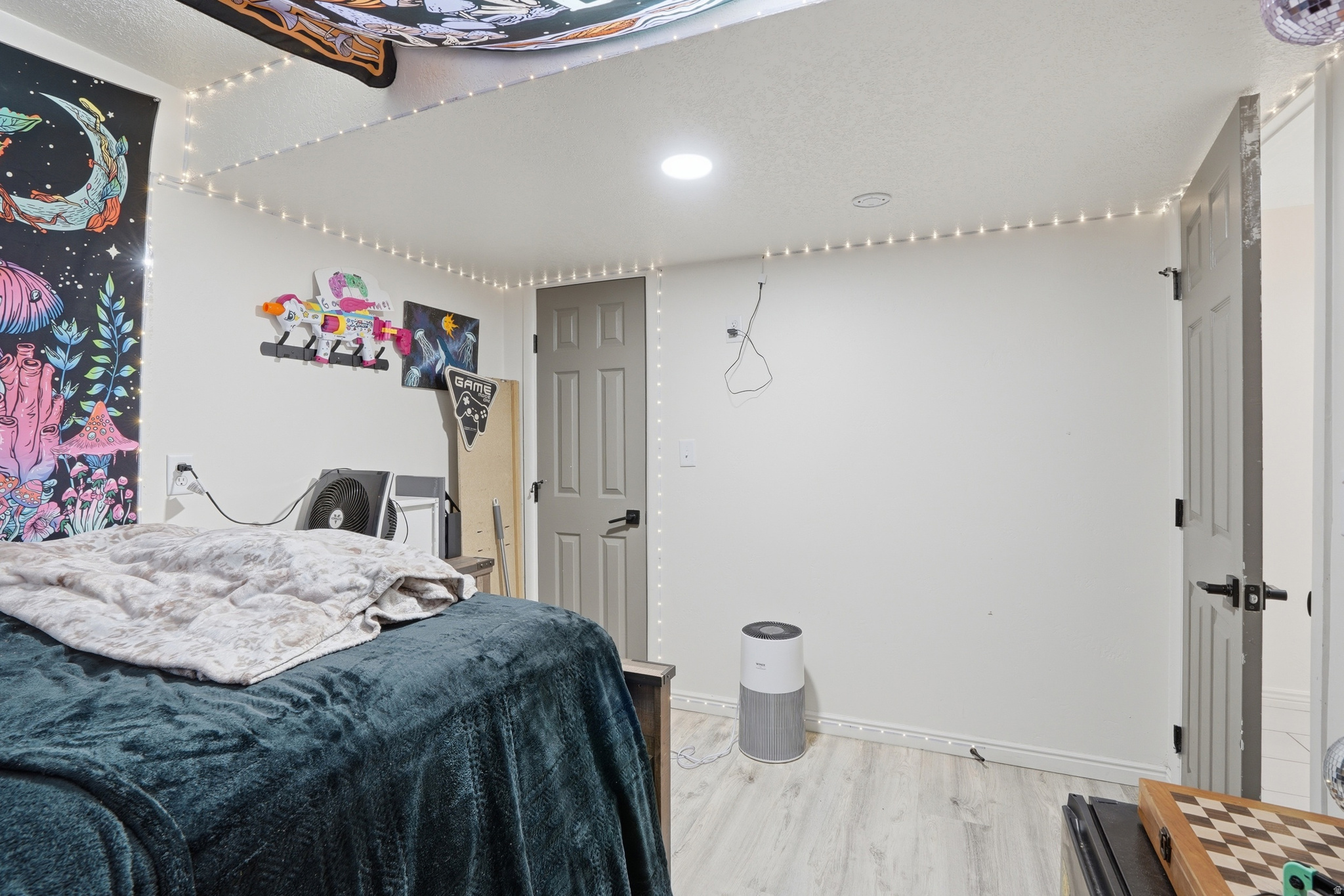 SOUTHTHERN ACRES - Residential