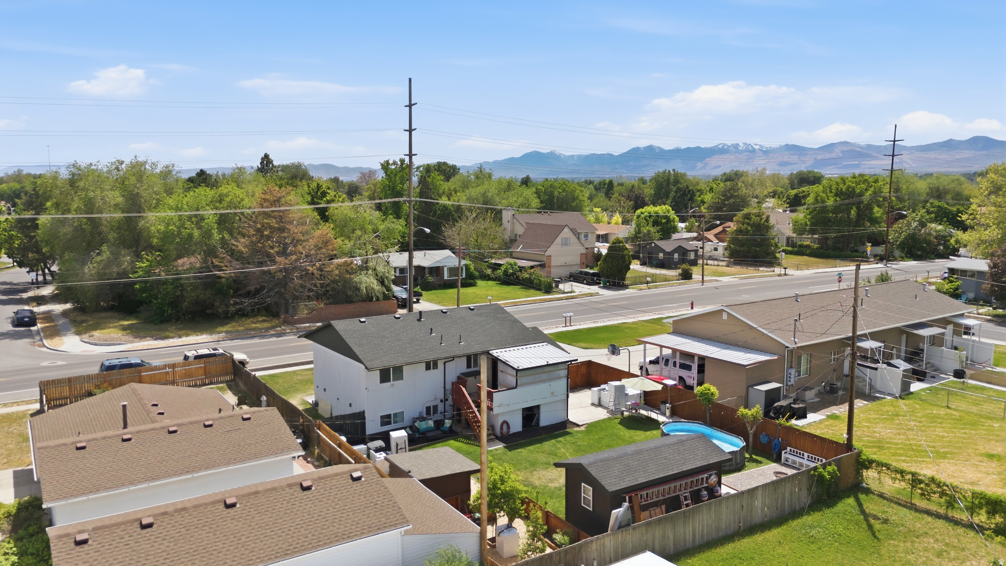 SOUTHTHERN ACRES - Residential