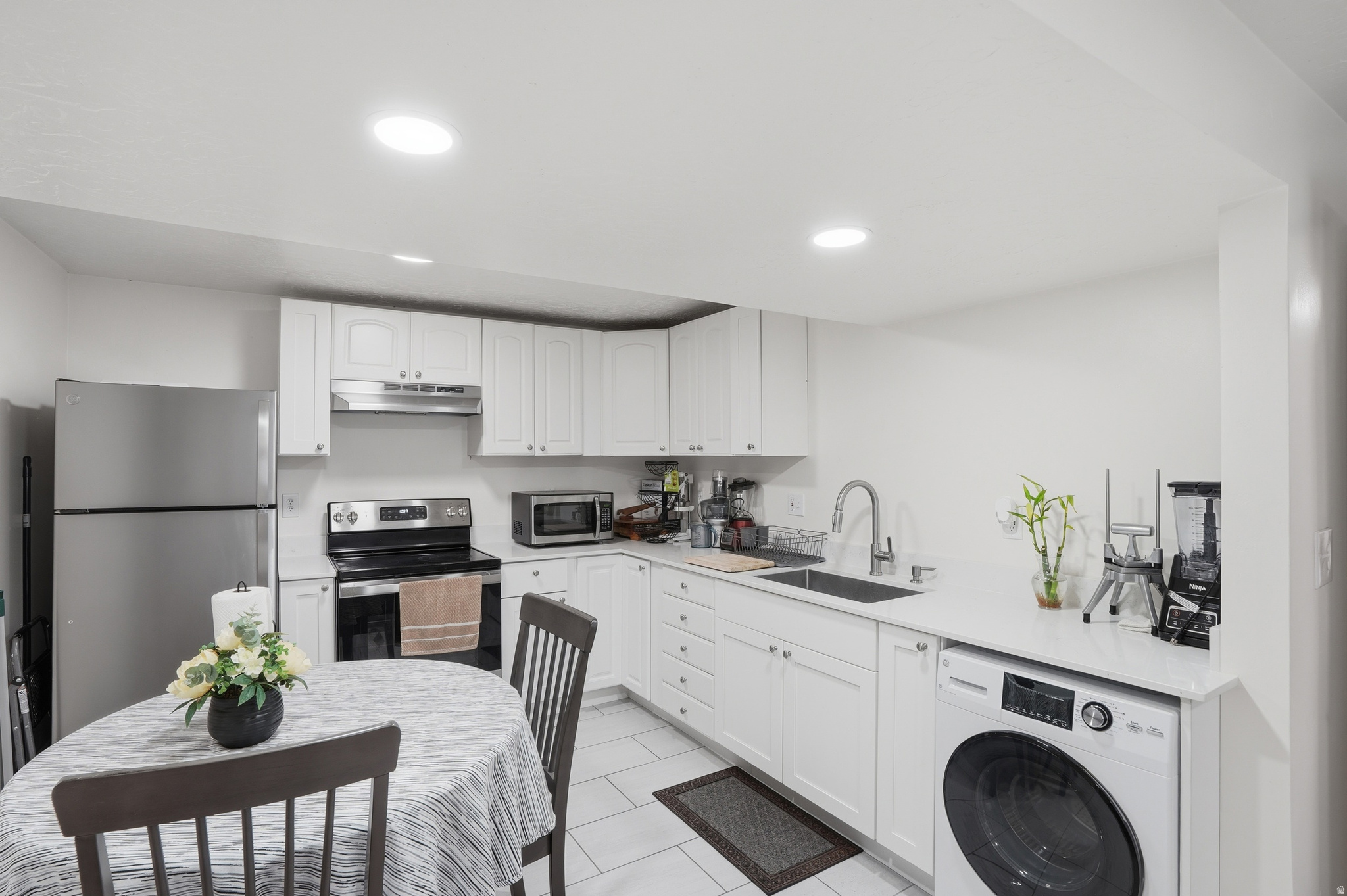 SOUTHTHERN ACRES - Residential