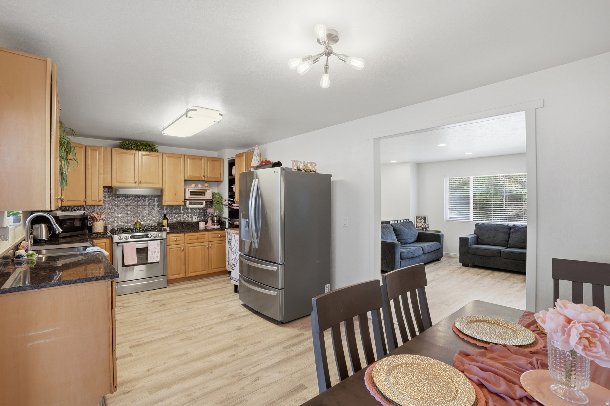 SOUTHTHERN ACRES - Residential