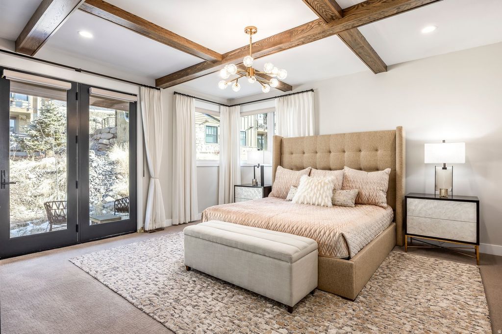 Photo of 409 E OVERLOOK LOOP, Hideout, UT 84036 (MLS # 2137165)