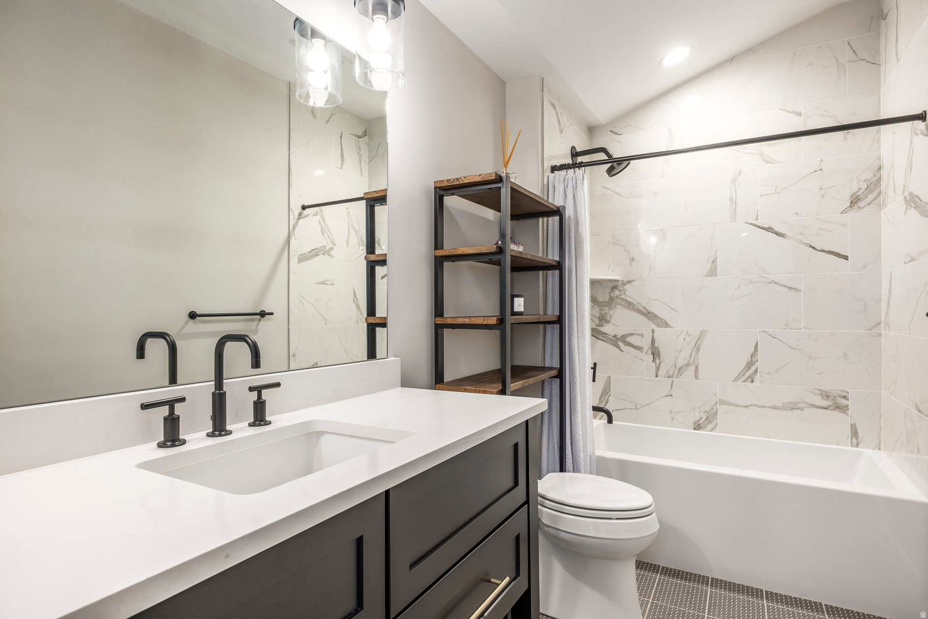 DEER WATERS RESORT - Residential