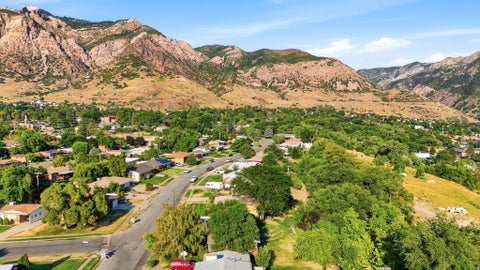 Tiny photo for 997 HENDERSON DR E, Ogden, UT 84404 (MLS # 2176206)