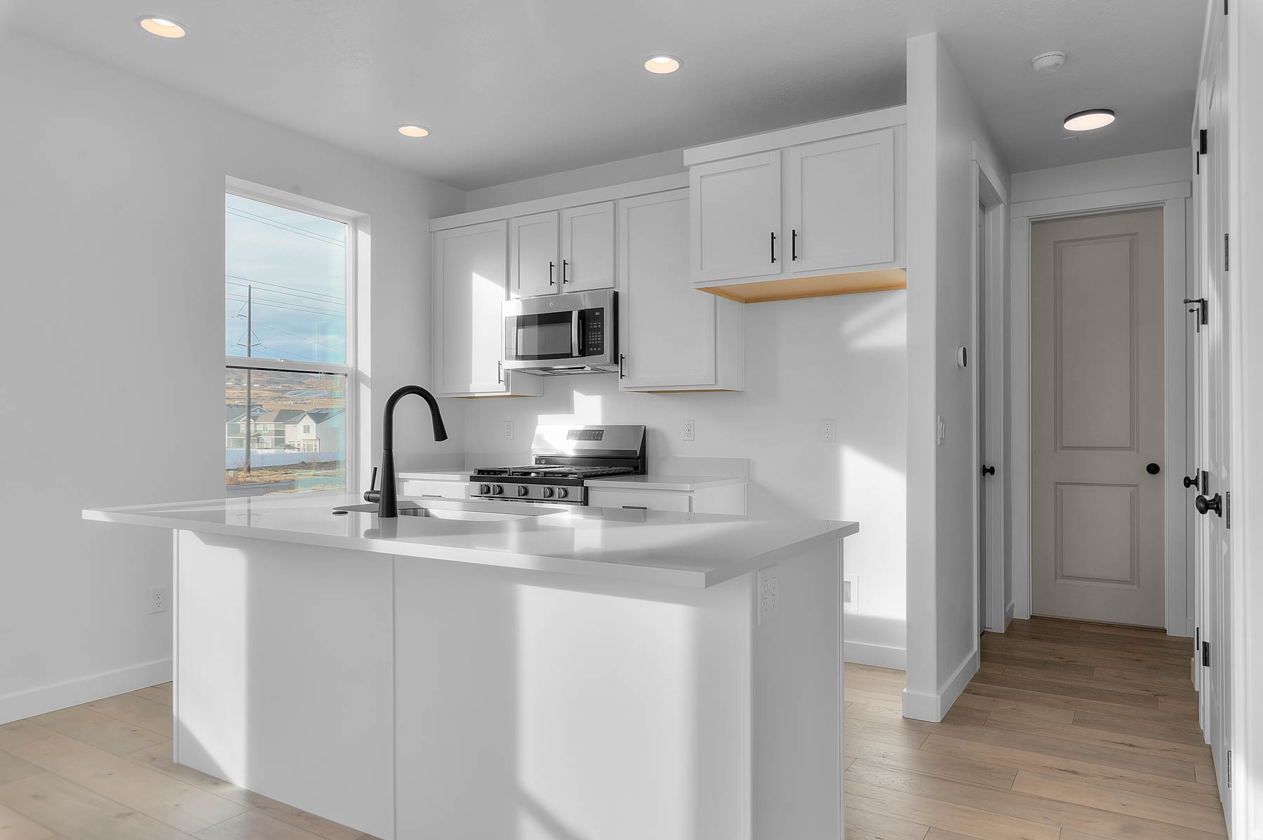 HOLBROOK E VILLAS 607 - Residential