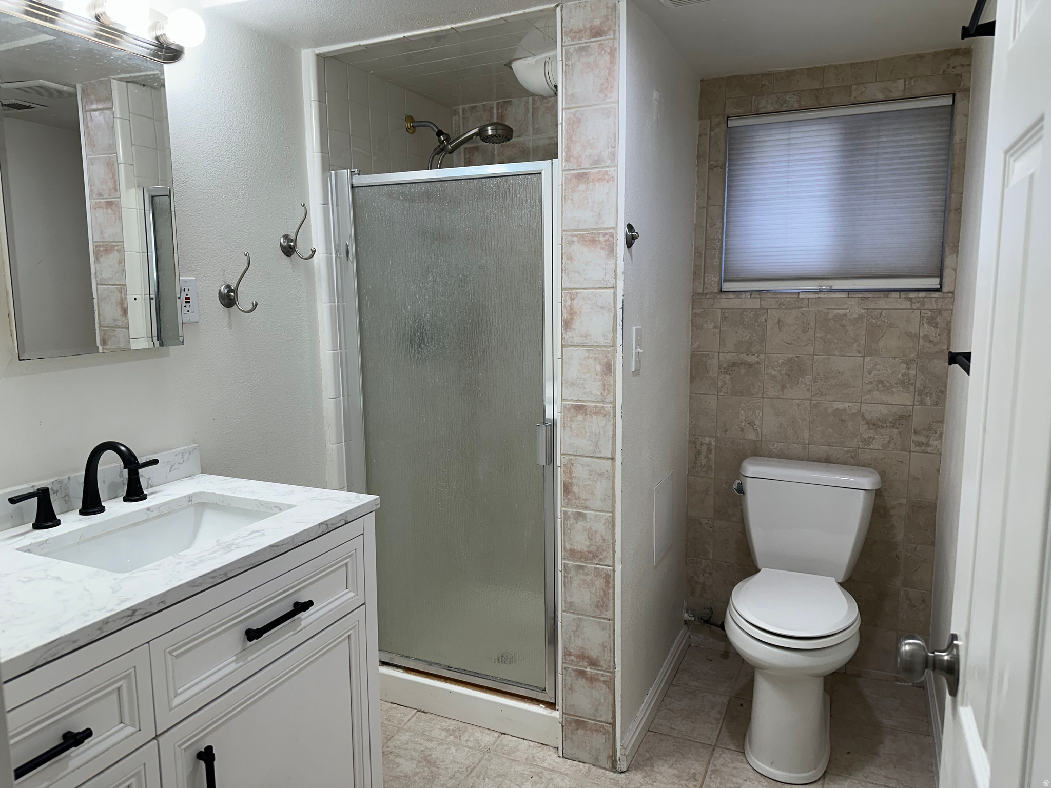 MENLOVE - Residential