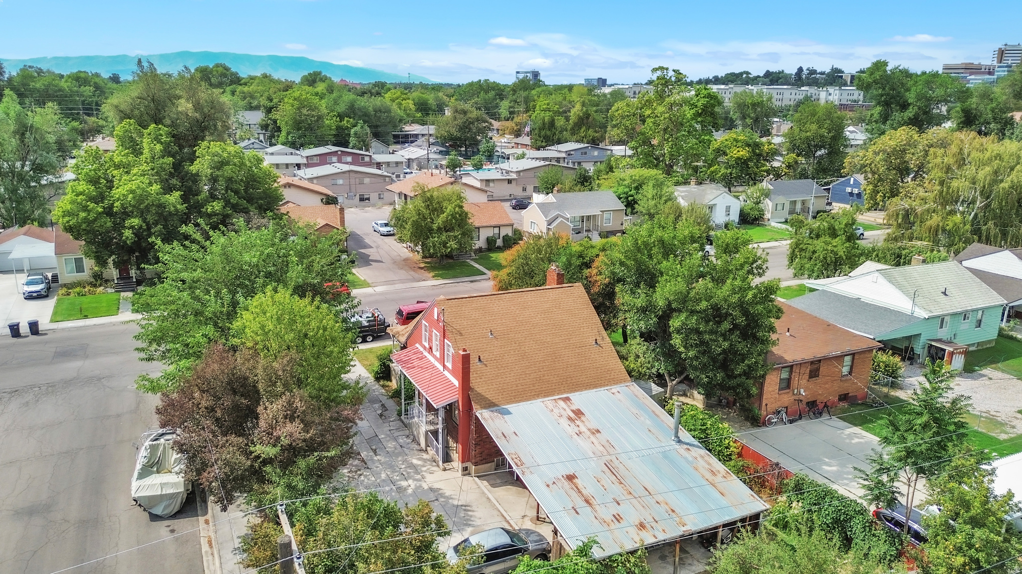 MENLOVE - Residential