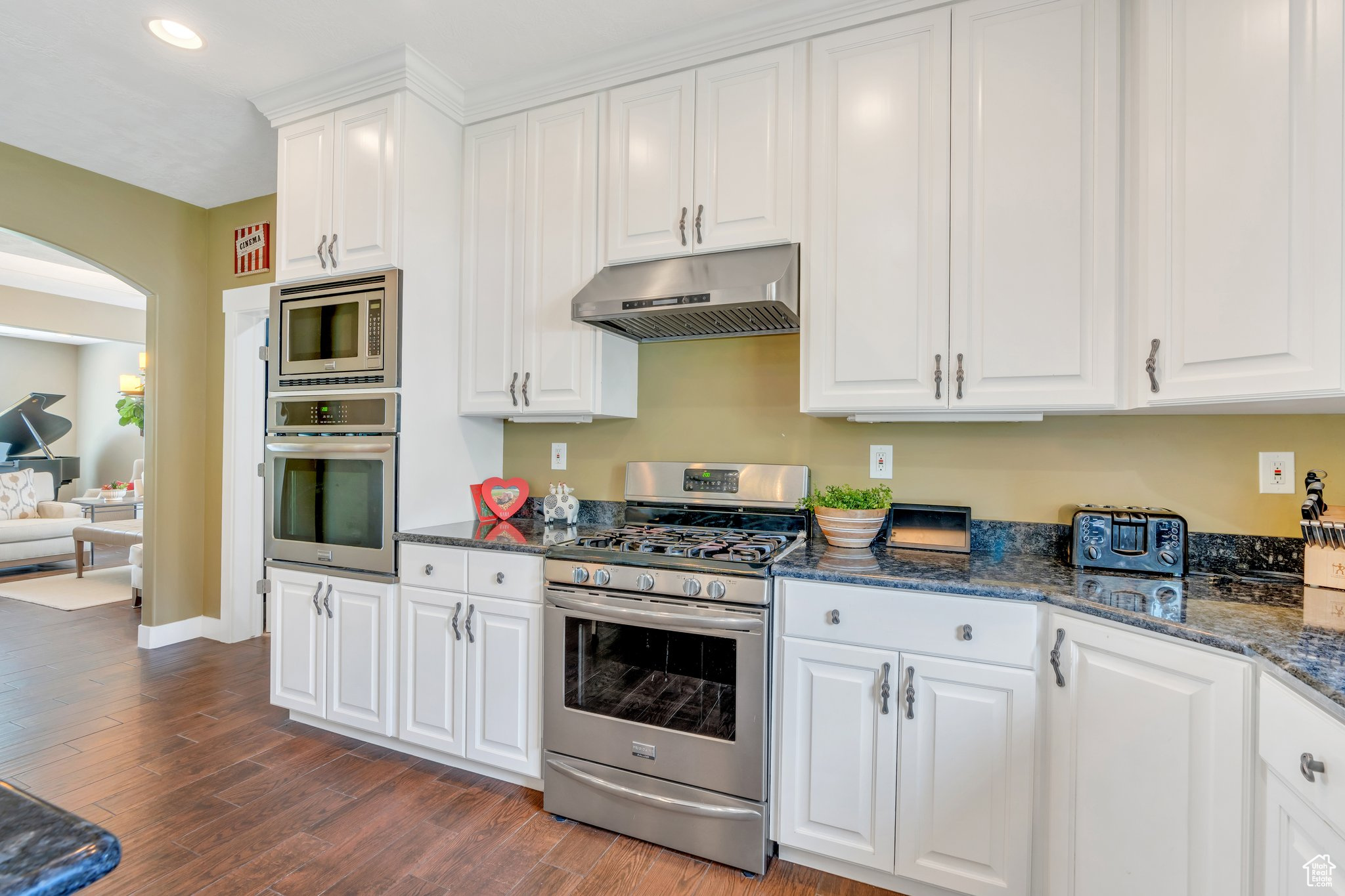 HARVEST MEADOWS - Residential