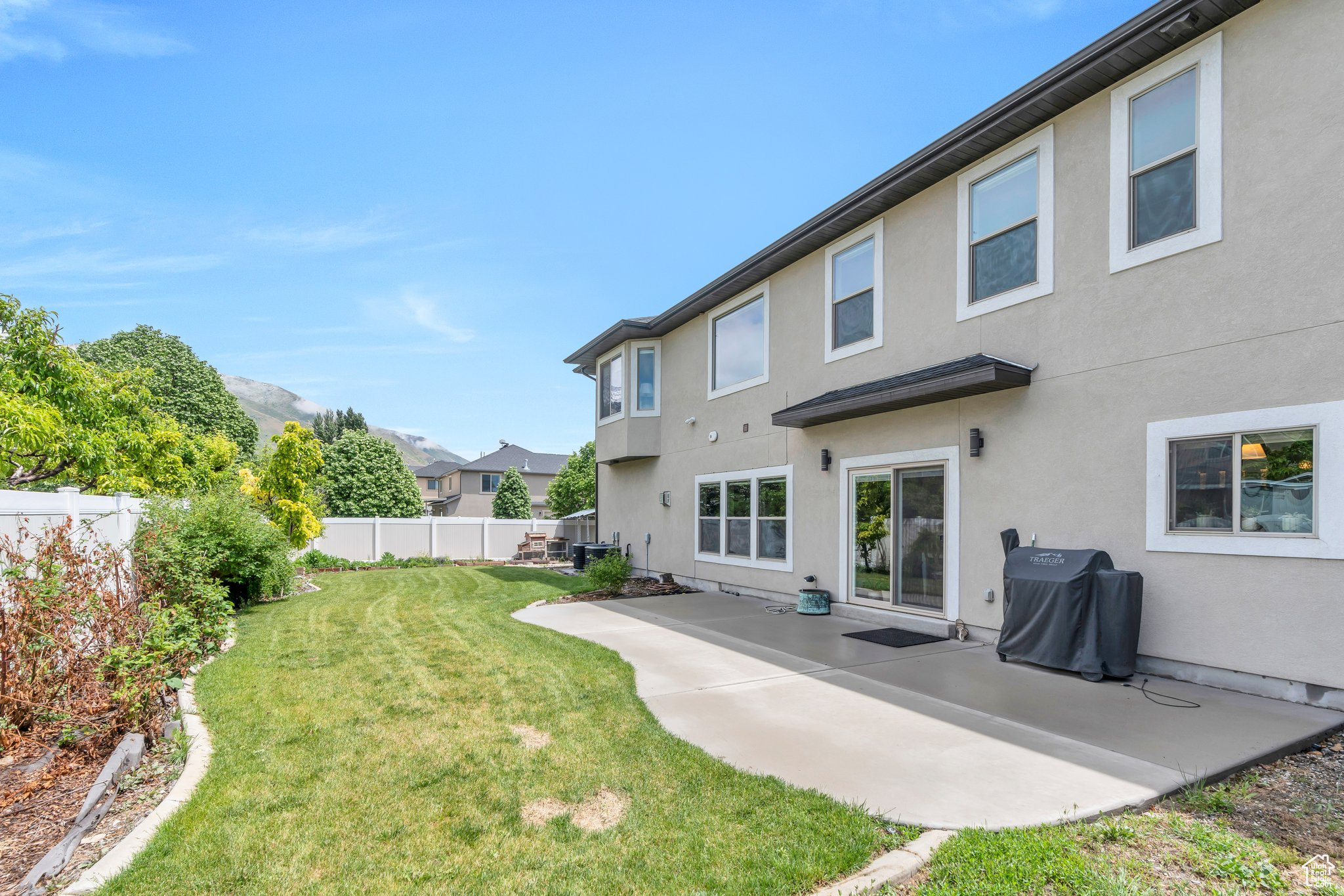 HARVEST MEADOWS - Residential