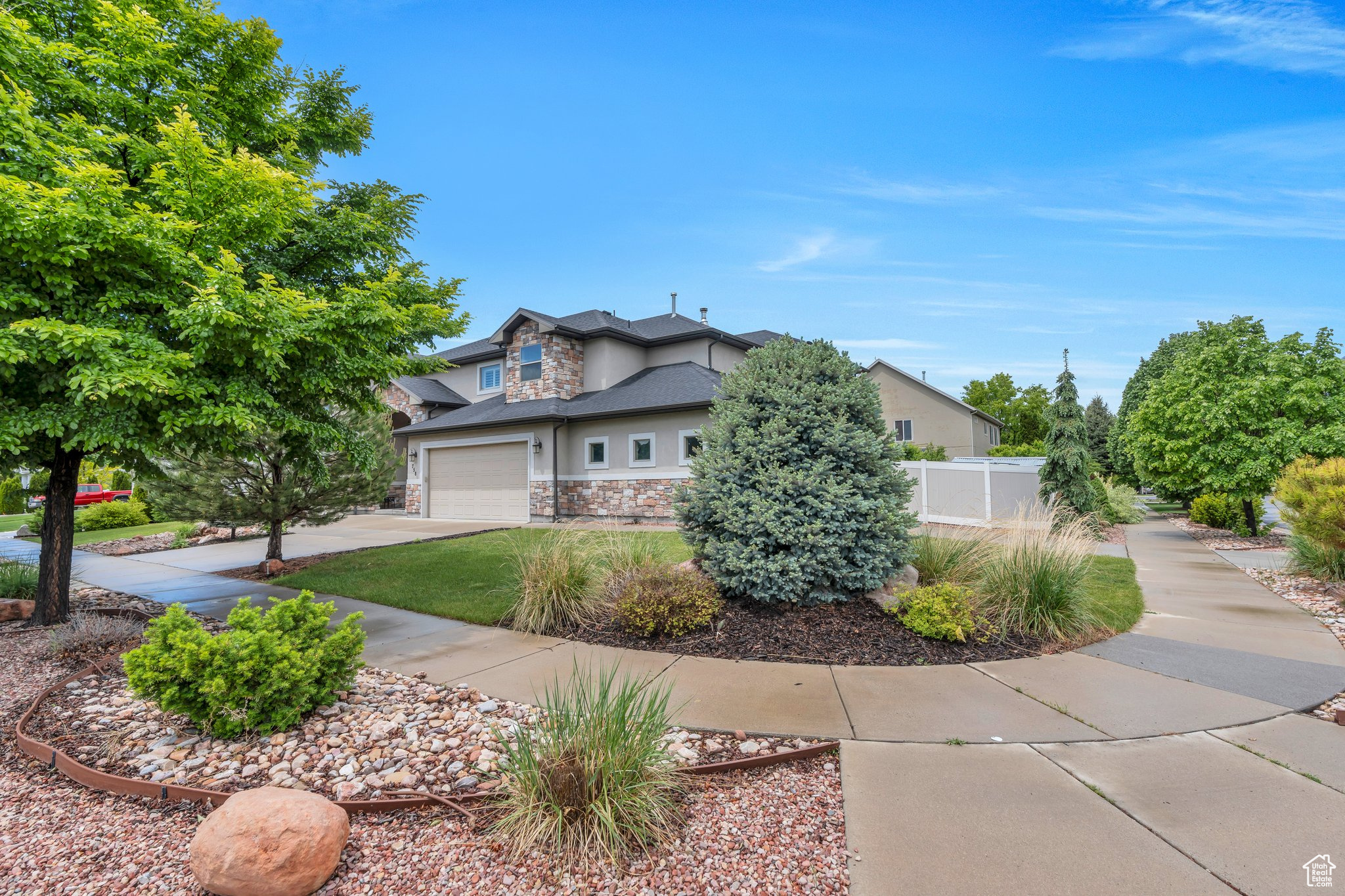 HARVEST MEADOWS - Residential