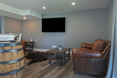 Tiny photo for 787 W 2000 N, West Bountiful, UT 84087 (MLS # 2171194)