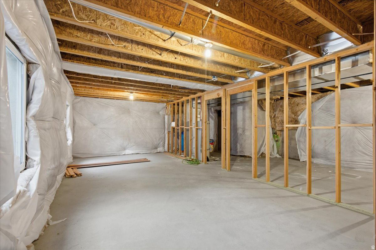 THE GARDENS AT IVORY RIDGE - Residential