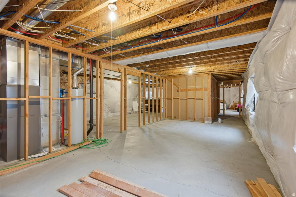 THE GARDENS AT IVORY RIDGE - Residential