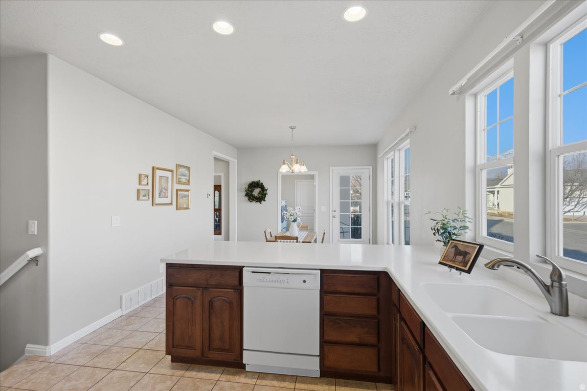 THE GARDENS AT IVORY RIDGE - Residential