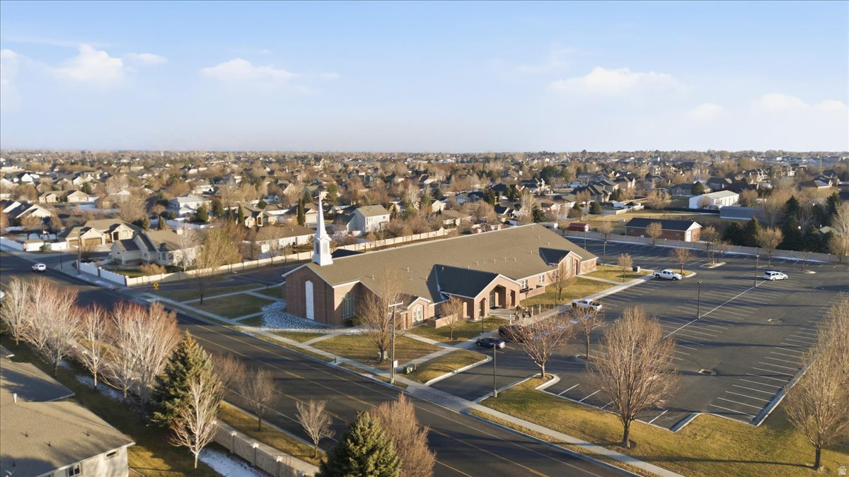 THE GARDENS AT IVORY RIDGE - Residential