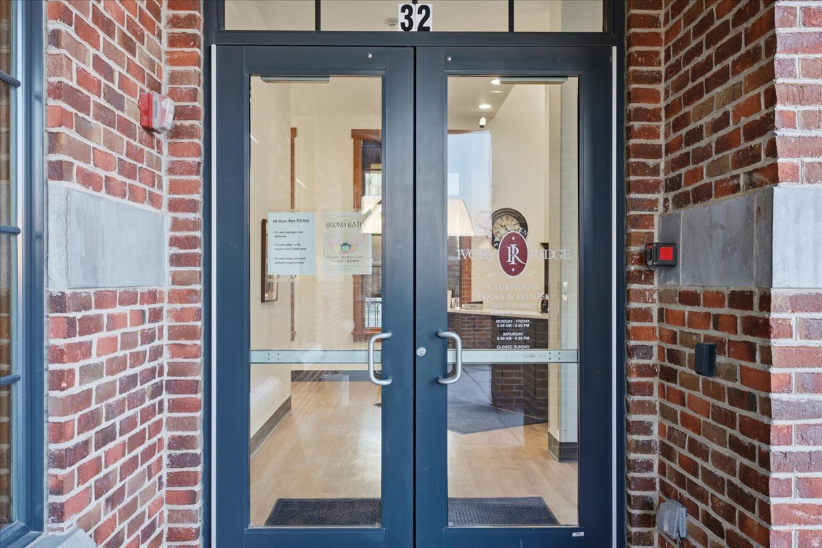 THE GARDENS AT IVORY RIDGE - Residential