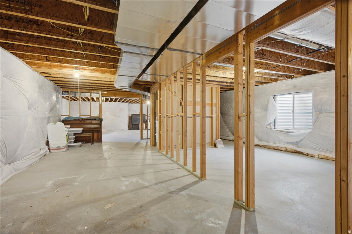 THE GARDENS AT IVORY RIDGE - Residential