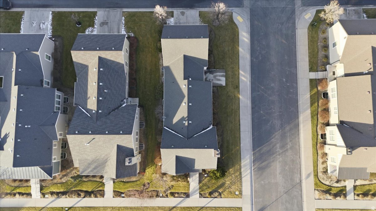 THE GARDENS AT IVORY RIDGE - Residential