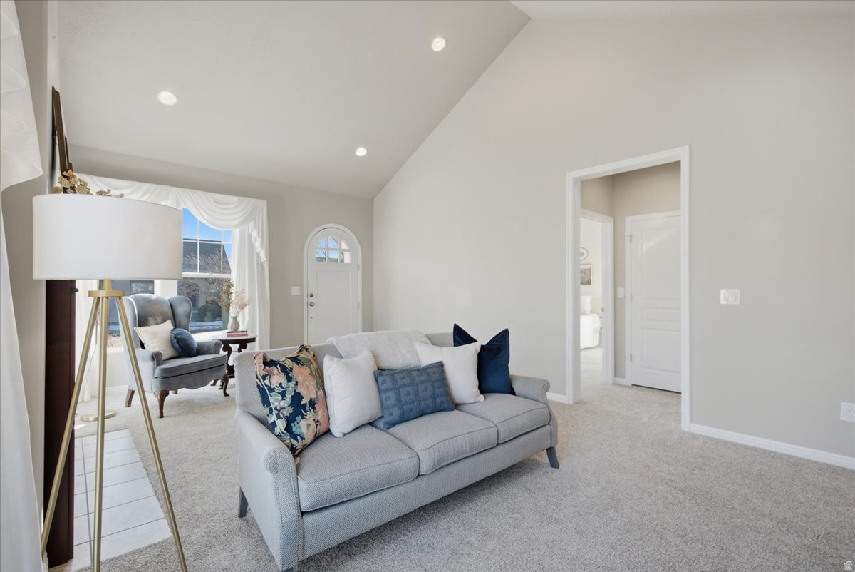 THE GARDENS AT IVORY RIDGE - Residential