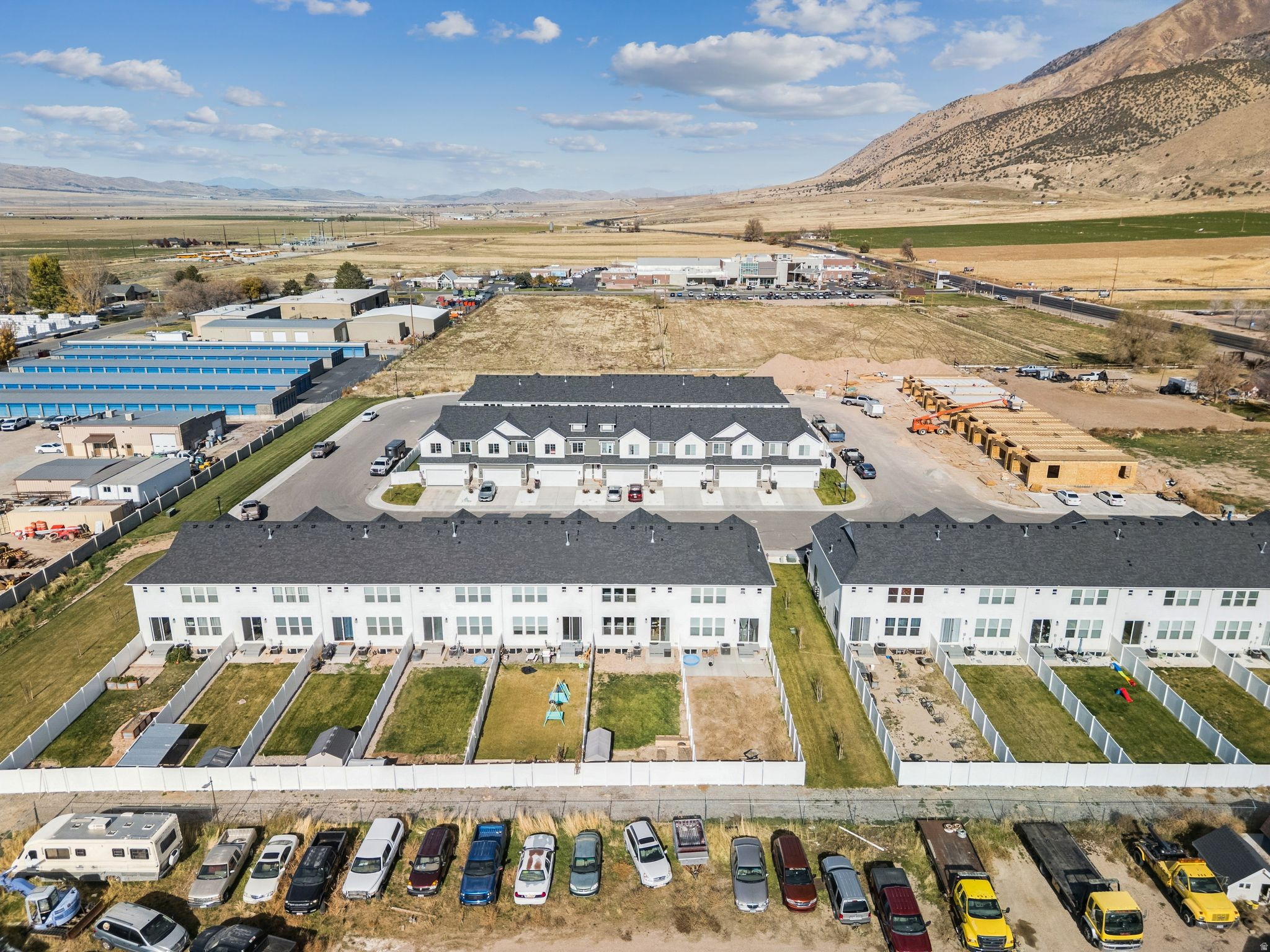 BRYCE'S LANDING - Residential