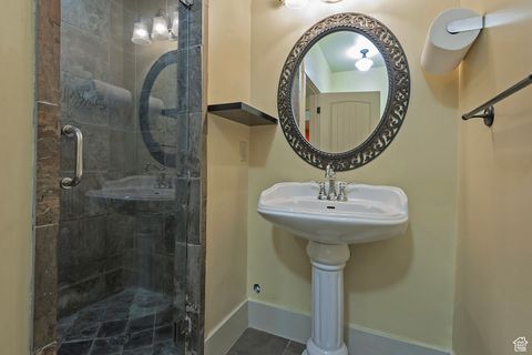 Tiny photo for 4436 E KENBRIDGE CT. Ct, Salt Lake City, UT 84108 (MLS # 2104781)