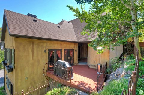 Tiny photo for 4436 E KENBRIDGE CT. Ct, Salt Lake City, UT 84108 (MLS # 2104781)
