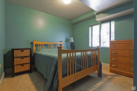 Tiny photo for 4436 E KENBRIDGE CT. Ct, Salt Lake City, UT 84108 (MLS # 2104781)