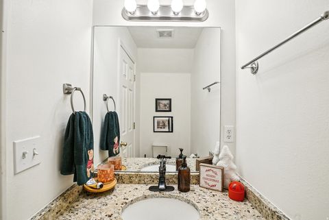 Tiny photo for 139 E WAYFIELD DR S, Draper, UT 84020 (MLS # 2127062)