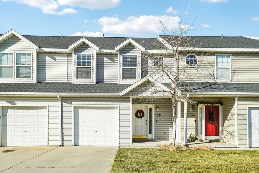 GRAND OPENING | OPEN HOUSE | DECEMBER 20 | 12PM-2PM | Move-in ready Draper townhome under $400k in a highly sought-after area! This 3-bed, 1.5-bath home features granite countertops, updated kitchen, and an open main floor that flows out to a deck with incredible valley and mountain views. Also this is one of the only units with a gas range and a 240v for all your EV charging needs! Upstairs you'll find a very large primary bedroom with a spacious walk-in closet and two additional bedrooms. Conveniently located near parks, shopping, and I-15, this home offers amazing value in one of Draper's most desirable communities