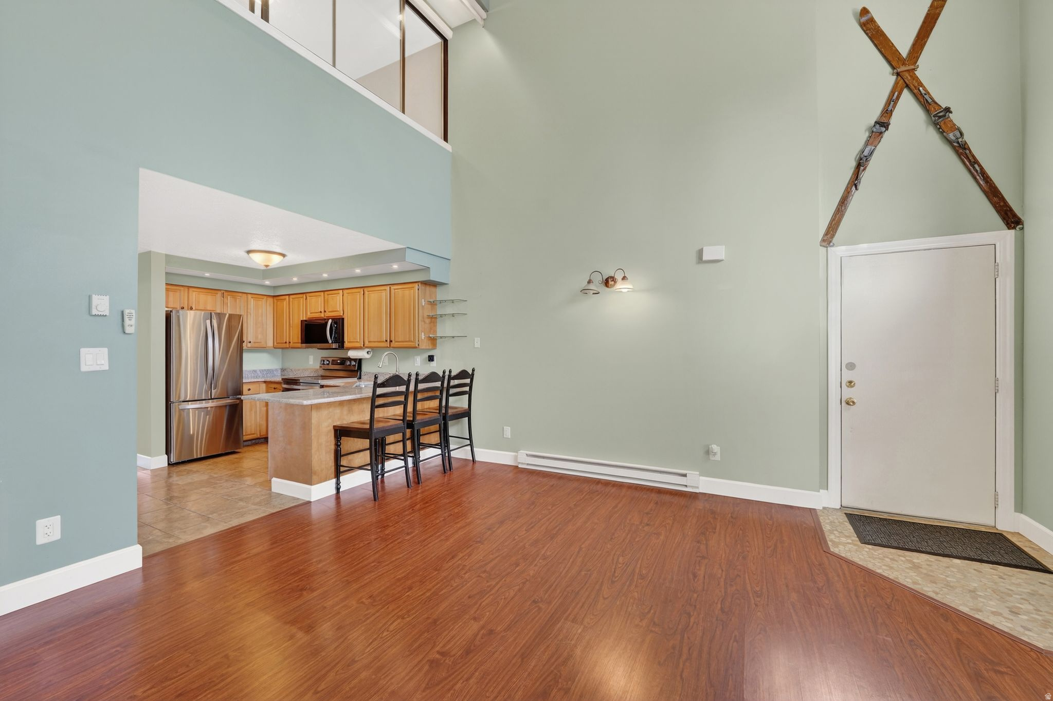 WOLF LODGE - Residential