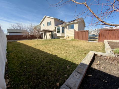 Tiny photo for 1443 W 600 N, Pleasant Grove, UT 84062 (MLS # 2142995)