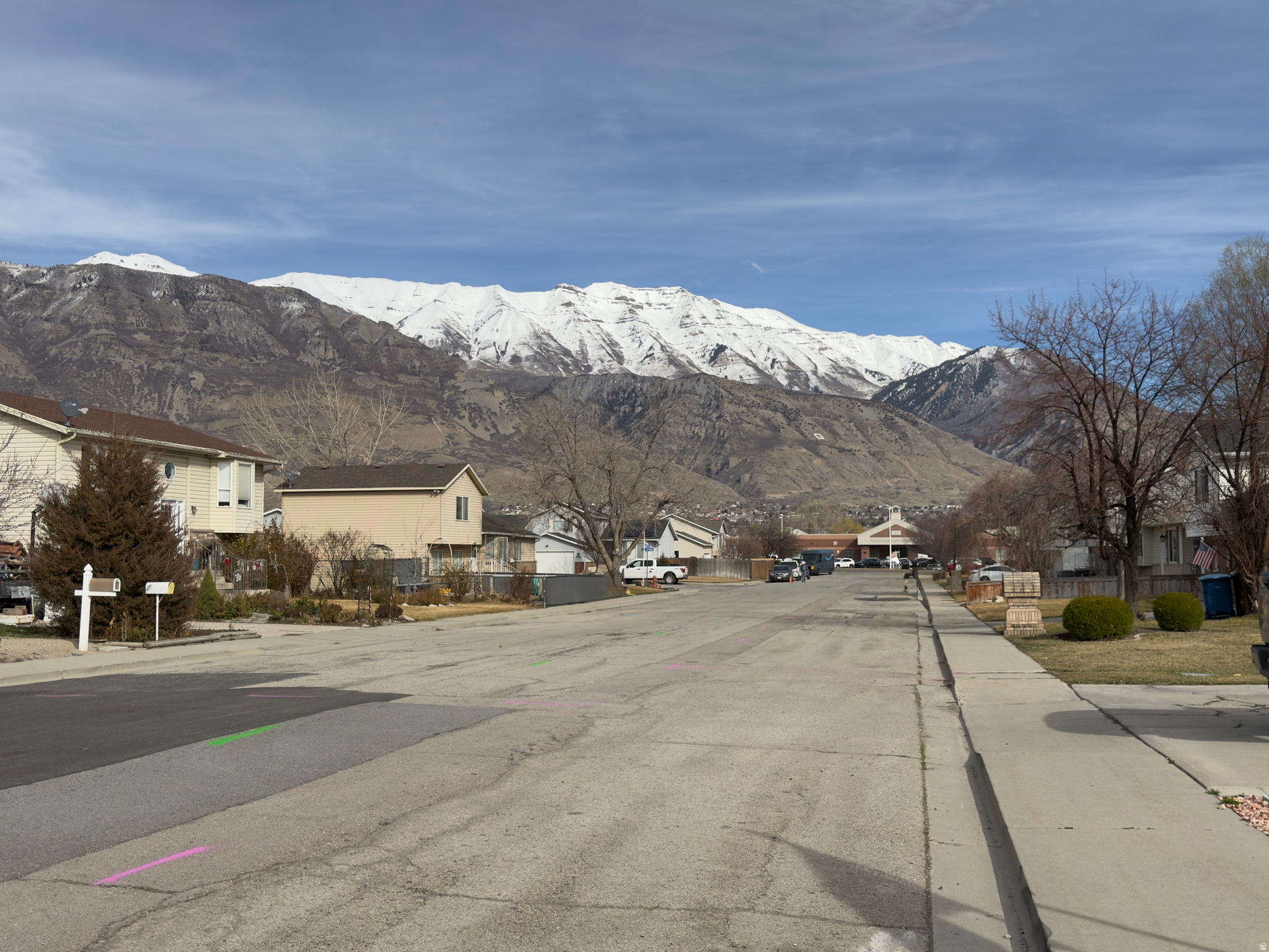 STRAWBERRY POINTE - Residential