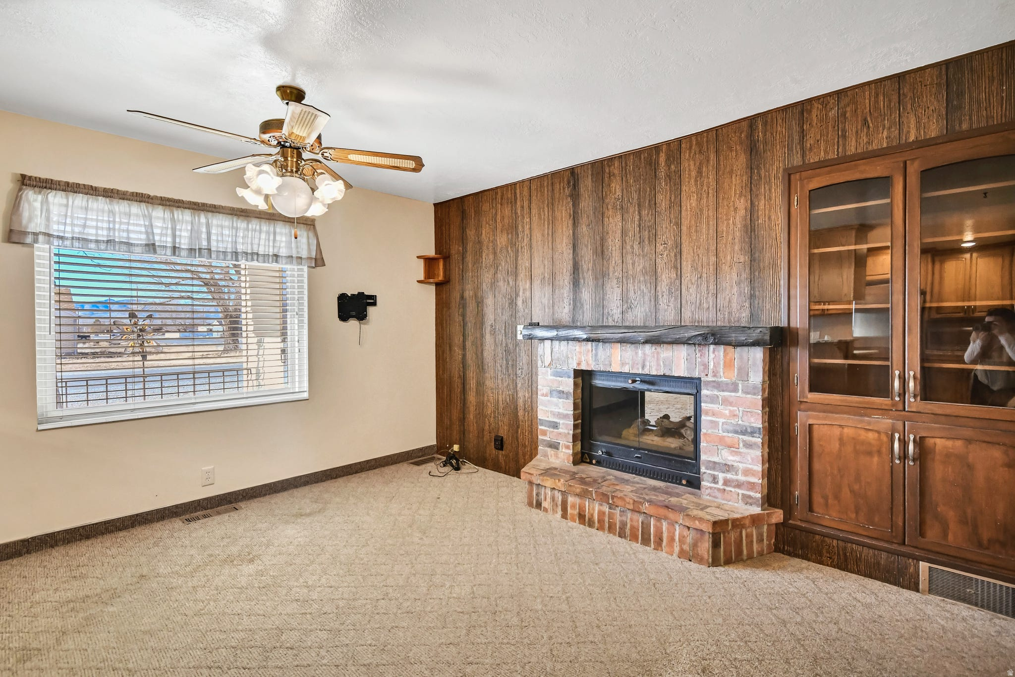 YOUNG PROPERTY - Residential