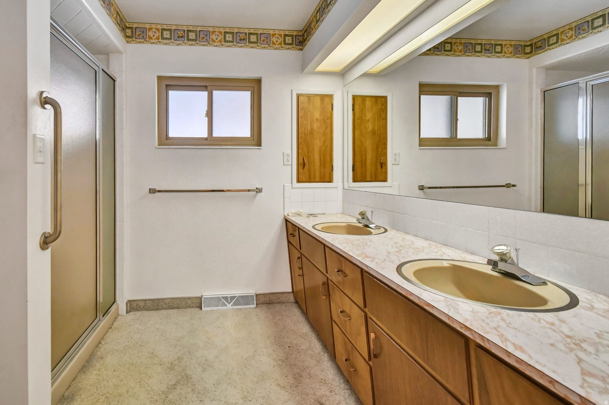 YOUNG PROPERTY - Residential