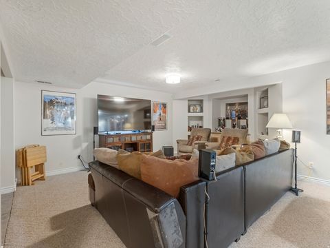 Tiny photo for 1137 W 2500 S, Syracuse, UT 84075 (MLS # 2130350)