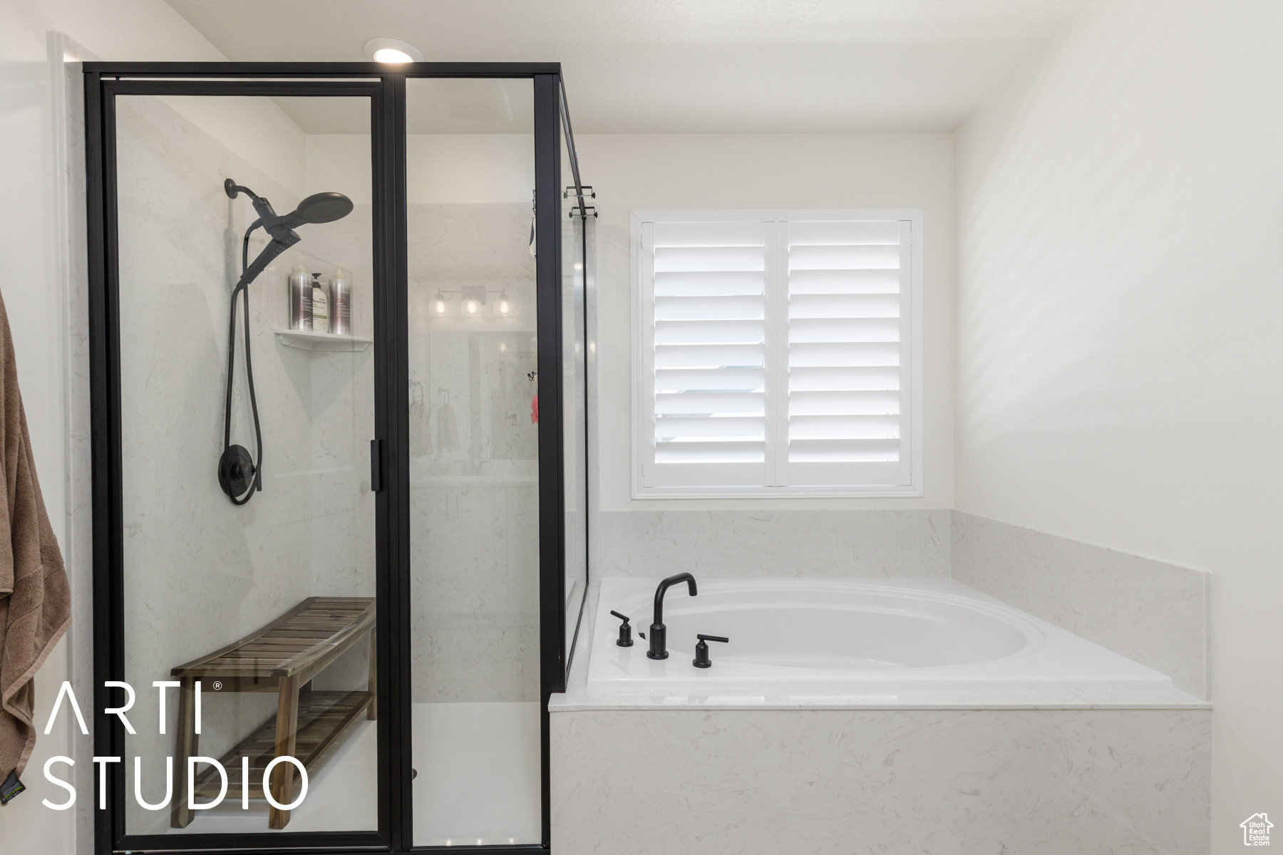 RIVER CROSSING - Residential