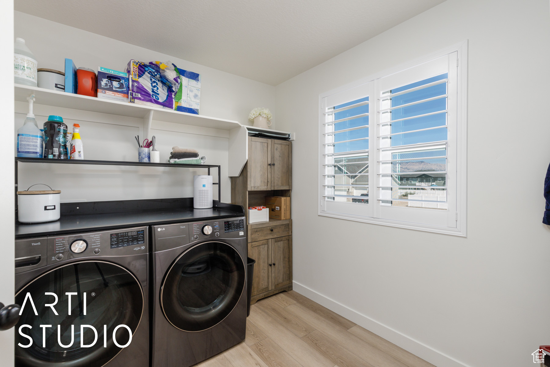 RIVER CROSSING - Residential