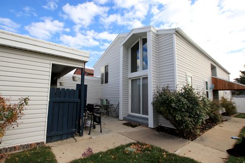 Tiny photo for 1805 E 5750 S, South Ogden, UT 84403 (MLS # 2126421)