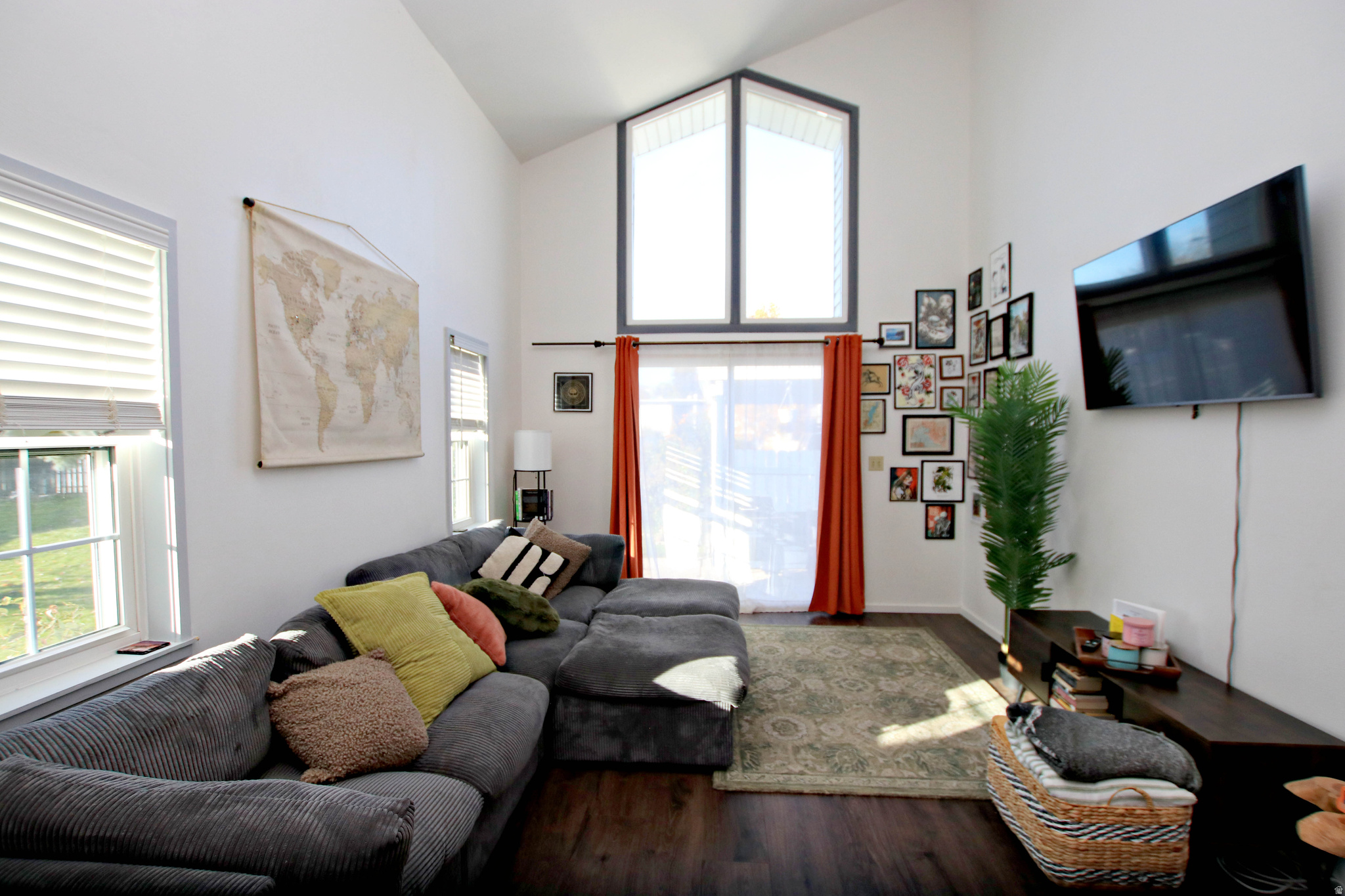 YORKSHIRE MEADOWS - Residential