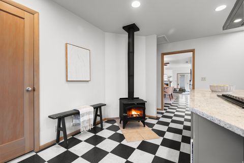 Tiny photo for 440 E 8TH AVE, Salt Lake City, UT 84103 (MLS # 2144232)