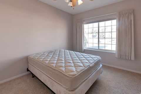 Tiny photo for 290 E 450 S, Hyde Park, UT 84318 (MLS # 2124692)