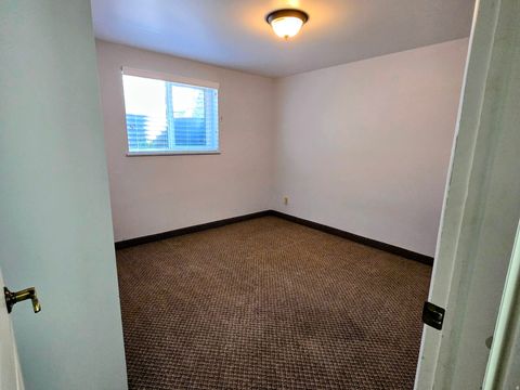 Tiny photo for 2275 S 2500 W, West Haven, UT 84401 (MLS # 2133006)