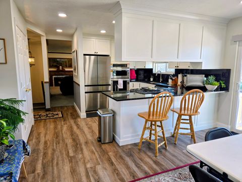 Tiny photo for 2275 S 2500 W, West Haven, UT 84401 (MLS # 2133006)