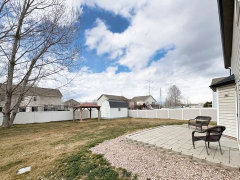 Tiny photo for 832 S 1580 W, Lehi, UT 84043 (MLS # 2141248)
